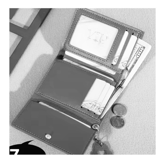 😻Trifold Cat Wallet w/Snap Closure - Picture 4 of 6